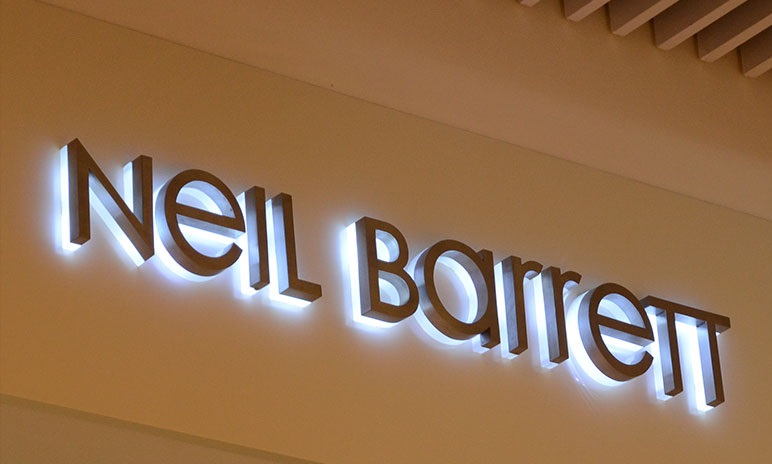 3d-led-backlit-signs-with-painted-stainless-